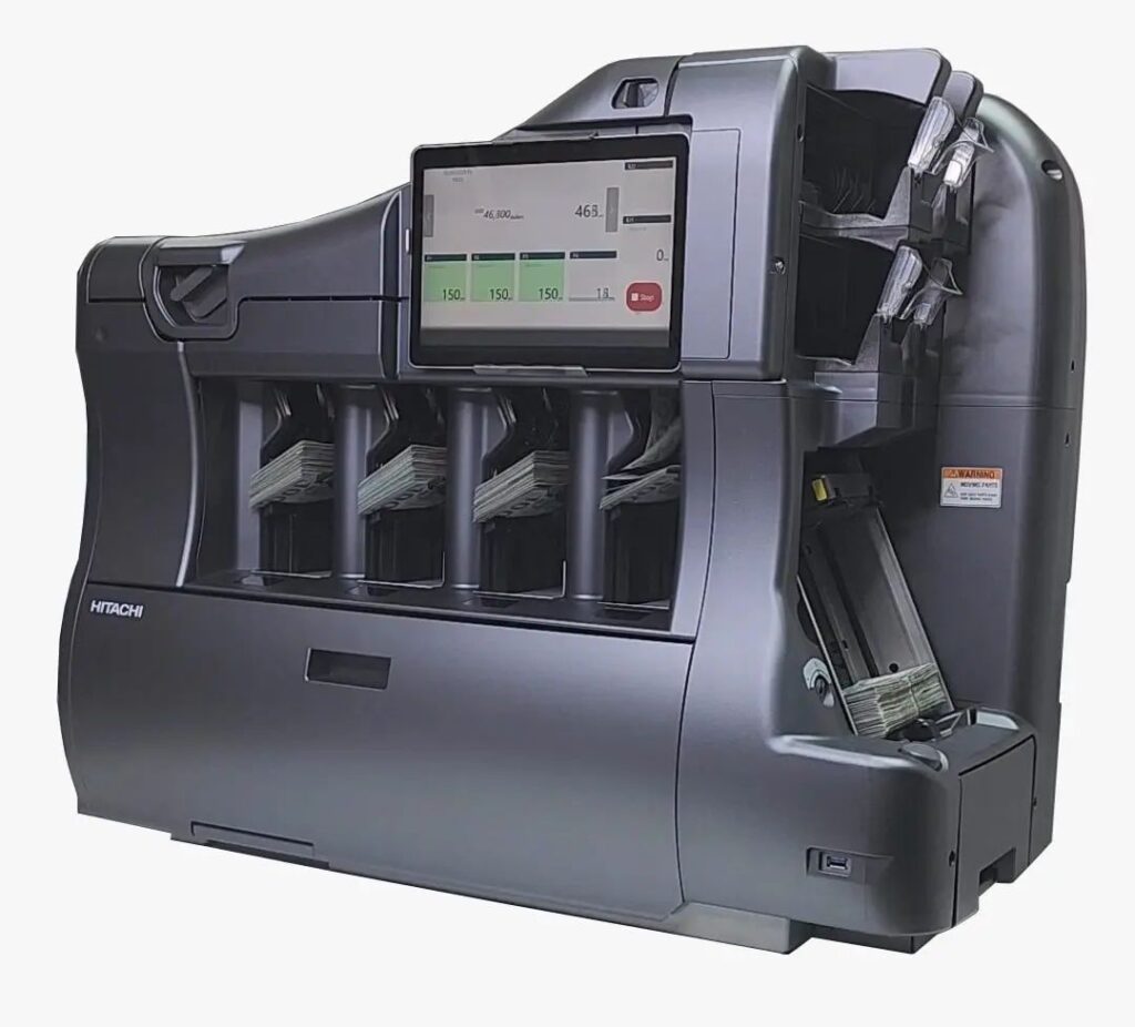 Sorter banknotów Hitachi MS-4200 z ekranem dotykowym i kieszeniami odbiorczymi